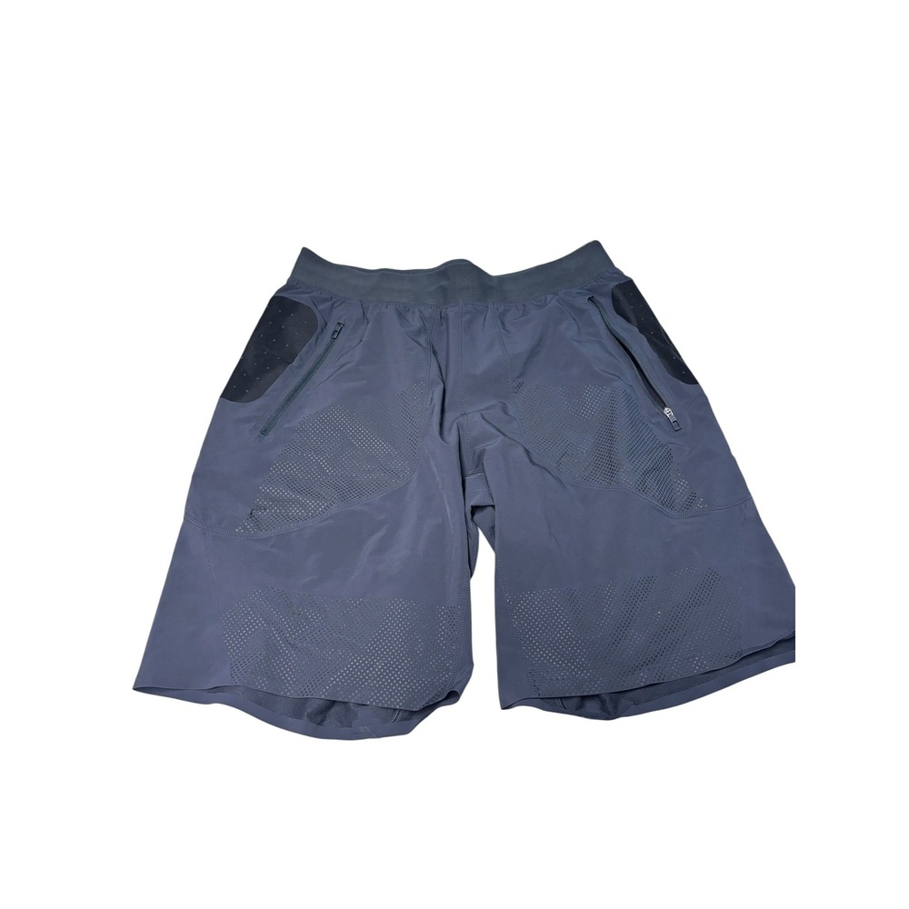 Lululemon License to Train Shorts Mens Large Gray Laser Cut Vent Pockets W29 L10